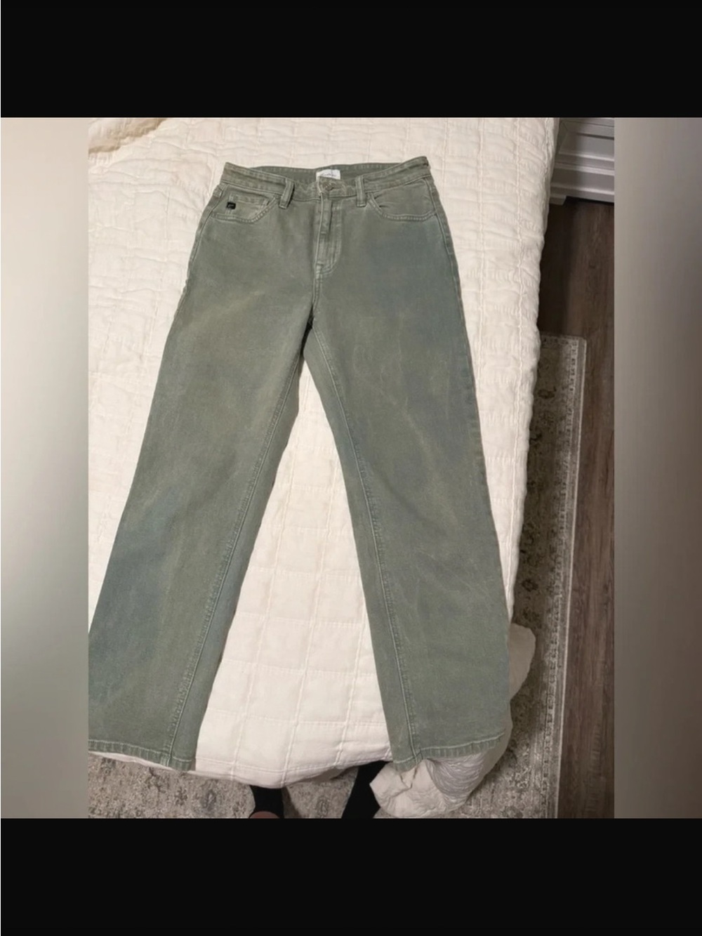 KanCan Faded Sage Green Straight-Leg Jeans